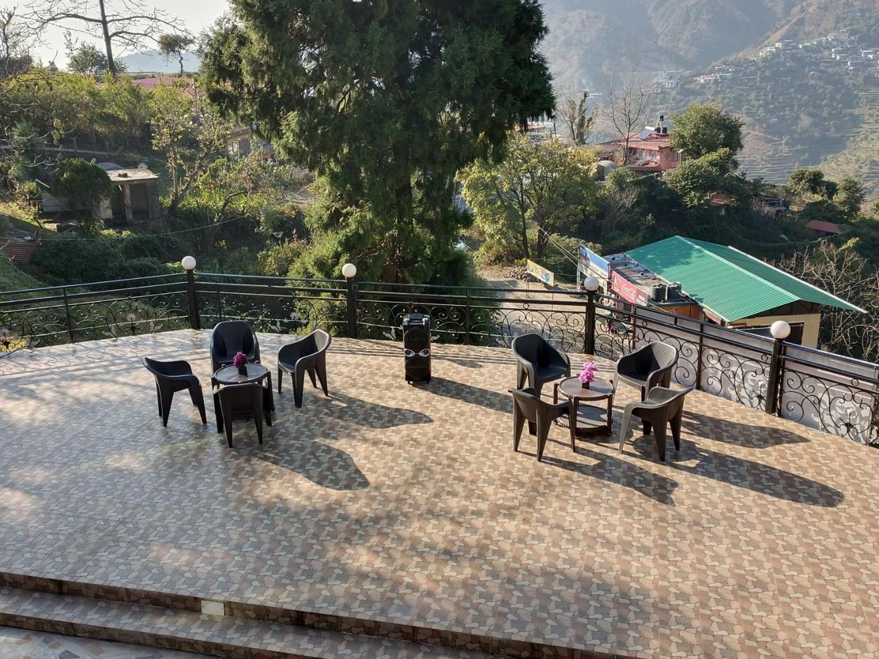 Hotel 7 Heights Mussoorie Eksteriør bilde